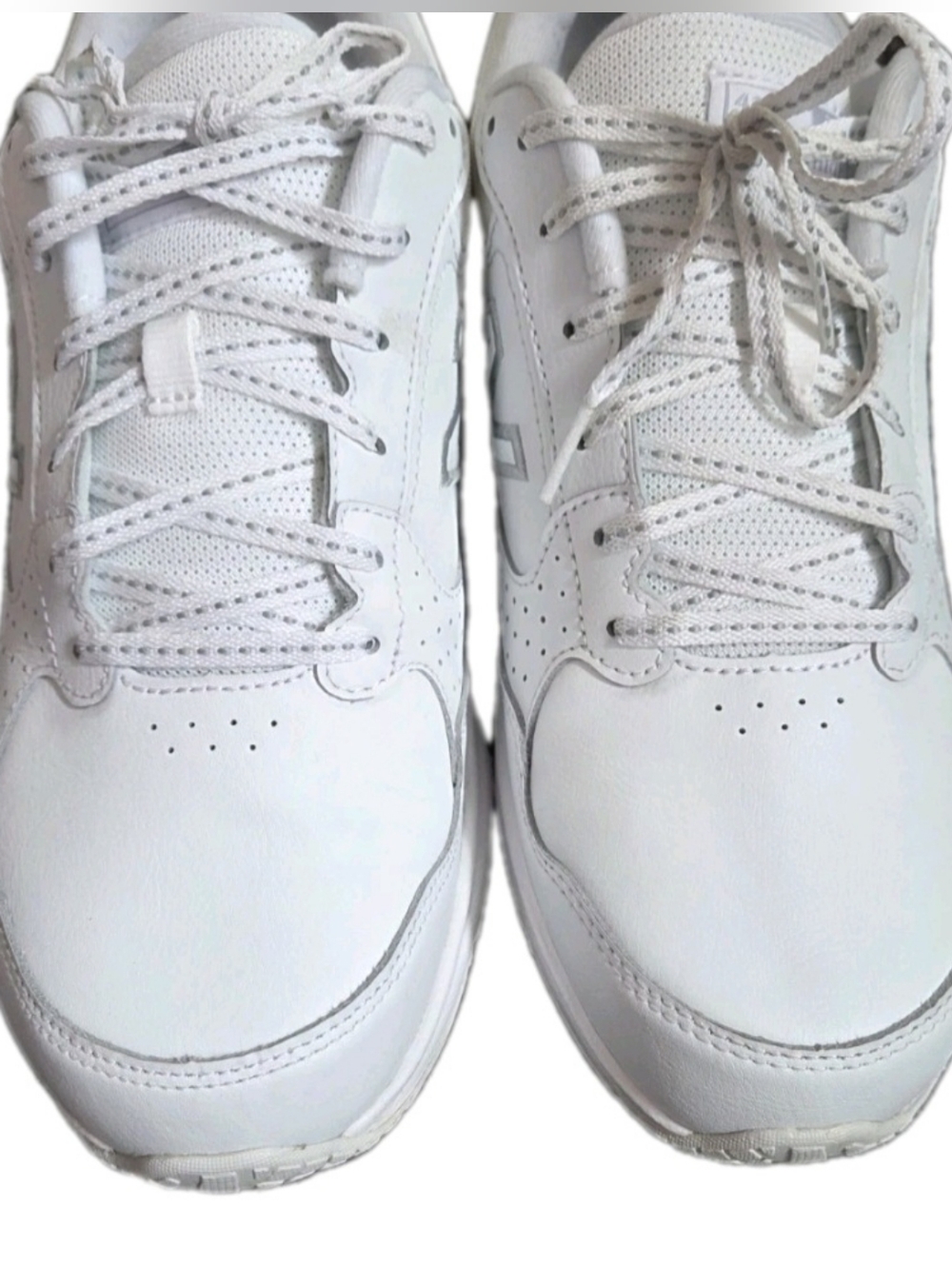 New Balance 411 White Wide Width Cross Trainer Sneakers Men's Sz 10.5 Wmns Sz 12 - Picture 3 of 13